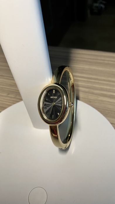 Жіночий годинник-браслет BURKER Diana Gold Black (Оригінал)