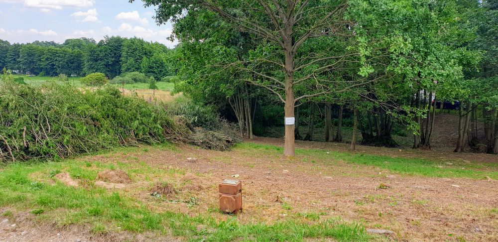 Dzialka starodrzew 1336 m2 Nienawiszcz blisko jeziora prad MPZP