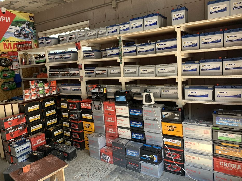 Акумулятор 100Ah Varta Bosch  Topla Amega Fiam Forse Westa Exide