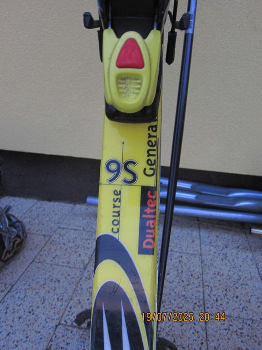 narty Rossignol , buty , kijki