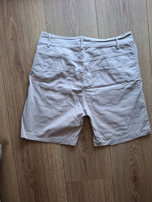 Beżowe bawełniane spodenki szorty S 97% cotton
