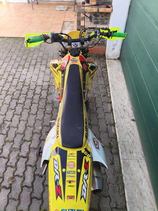 Suzuki DRZ400E Moto Enduro