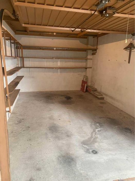 Alugo garagem centro de Coimbra