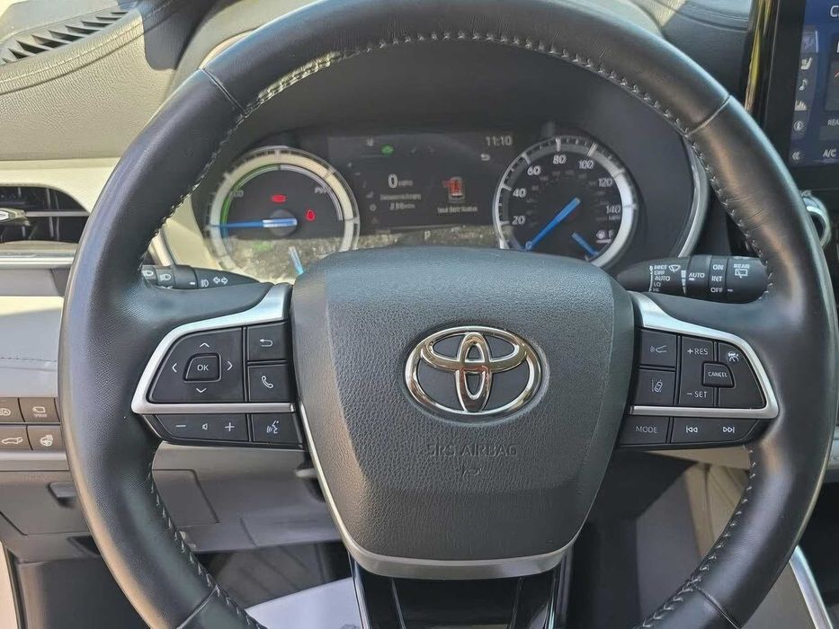 Toyota Highlander Hybrid Platinum      2022