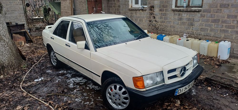 Продам Мерседес 190