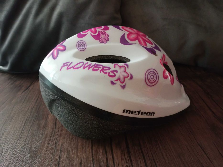 Kask dziewczęcy rozm. M