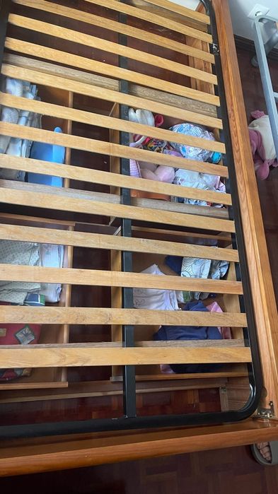 Cama solteiro + 4 gavetas