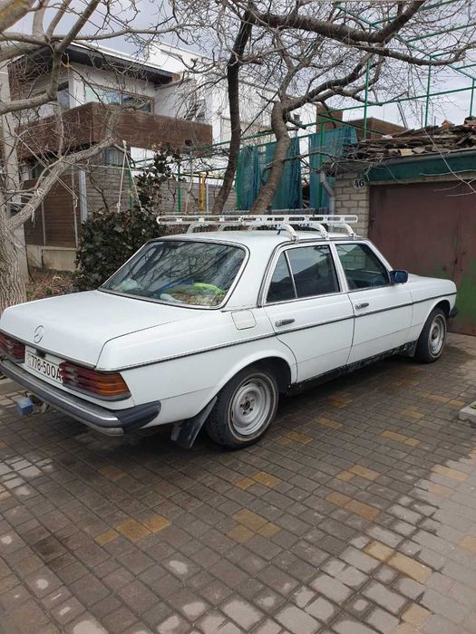 Mercedes w123 300diesel