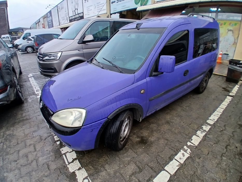 Опель комбо 1.7 турбо дп 2003
