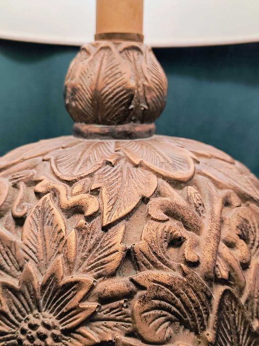 duża lampa stołowa stylowa