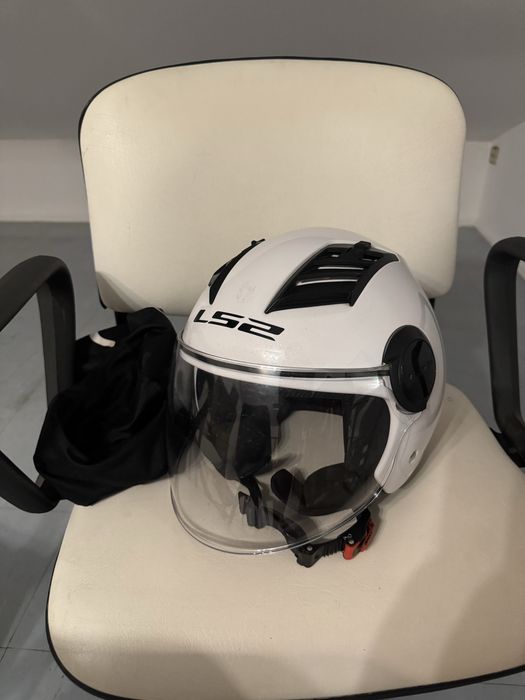 Capacete em otimo estado