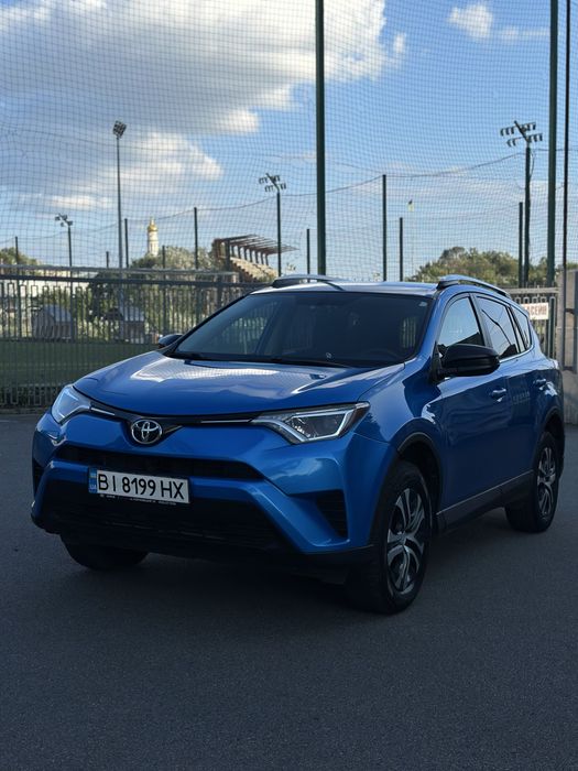 Toyota Rav 4 бензин, повний привід