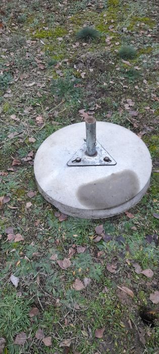 Sprzedam podstawę do parasola ogrodowego
