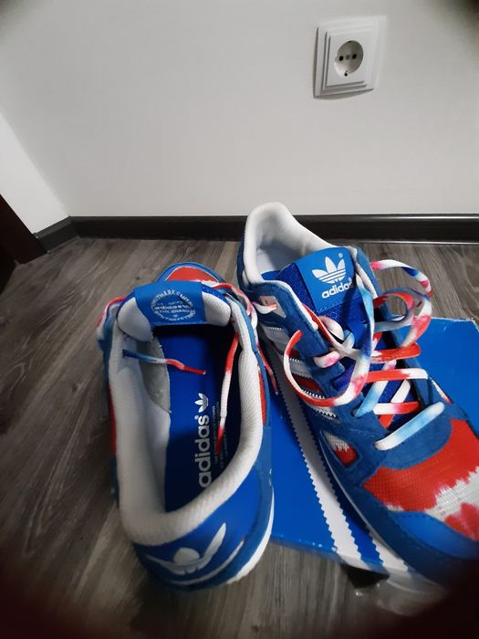 Продам  кросівки  Adidas