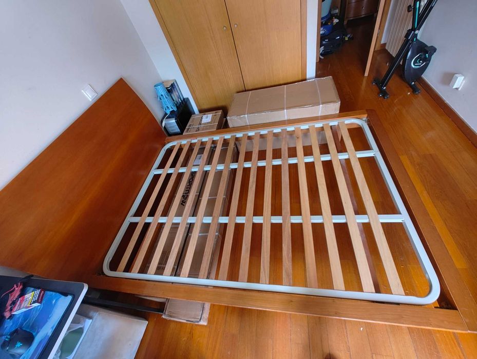 Cama de casal madeira 135x190