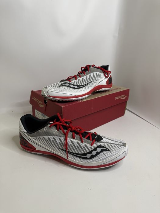 Бігові кросівки Saucony 46.5