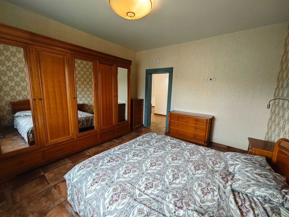 Без комісій! Будинок 200м2. З басейном та каміном. Київ. Нижні сади. Осокорки. 2021 року