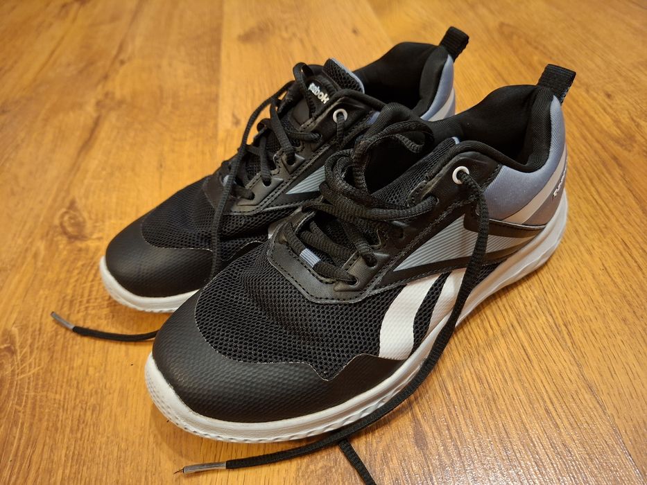 Buty sportowe Reebok adidasy dla chłopca chłopięce na wiosnę lato 36,5