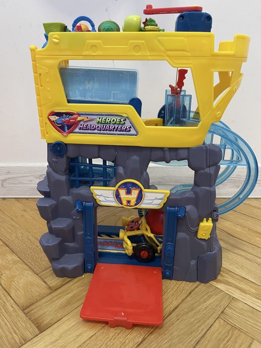 Ігровий набір SuperThings S Штаб-квартира