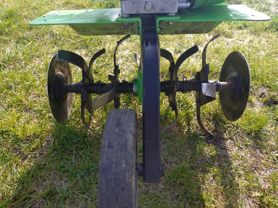 Glebogryzarka Viking VH 440