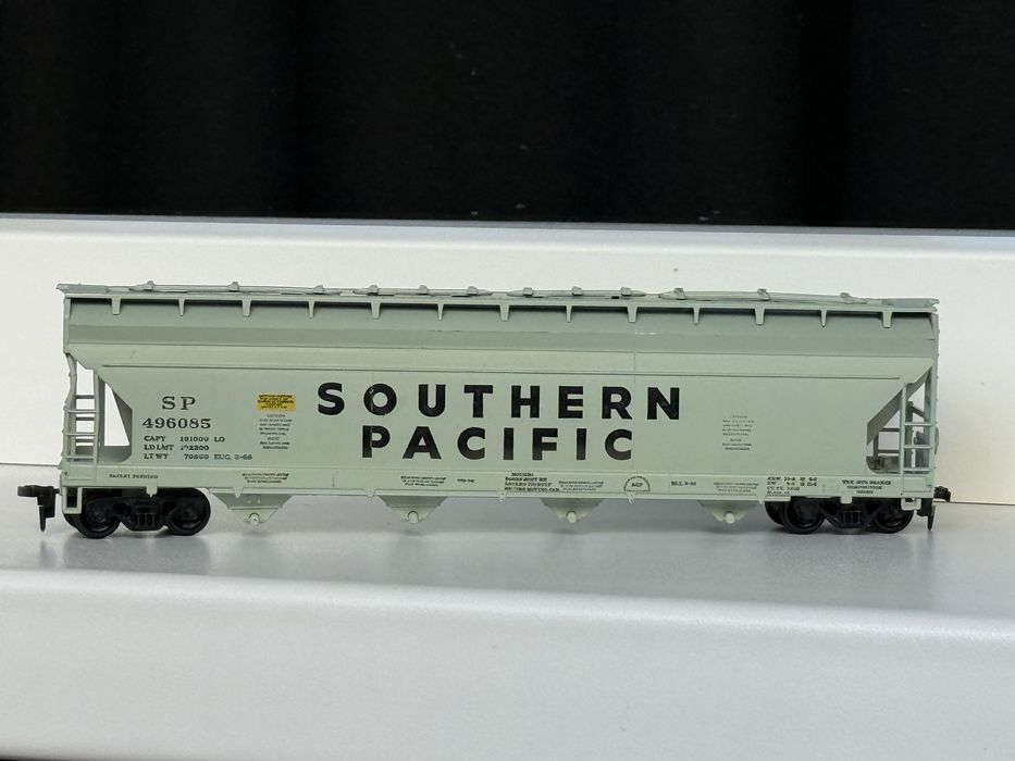 Железнодорожные Вагоны HO 1:87 ЖД дорога Roco Piko Trix