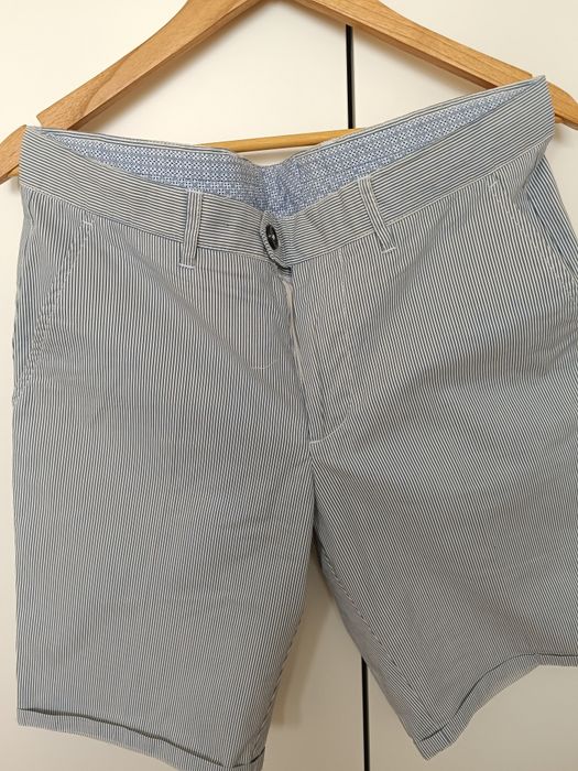 Calções as riscas azul e branco tamanho 46