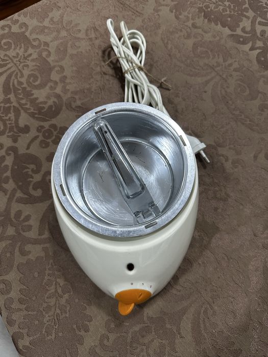 Panela de cera para depilacão