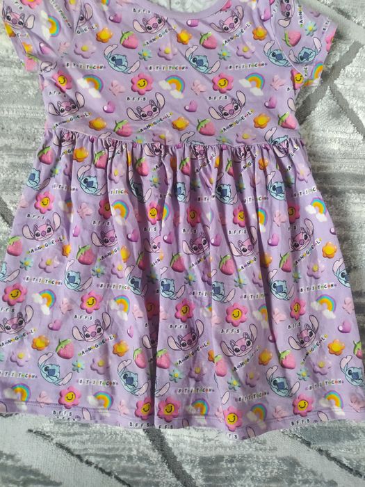 Sukienka Stich z krótkim rękawem bawełniana kolorowa