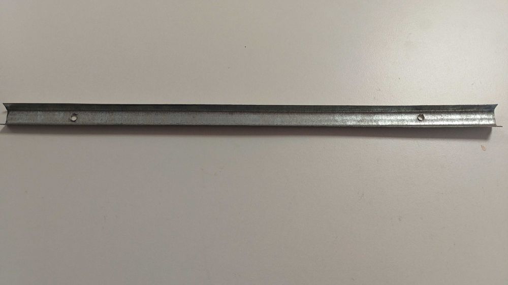 Listwa mocująca do folii w tunelach ogrodowych