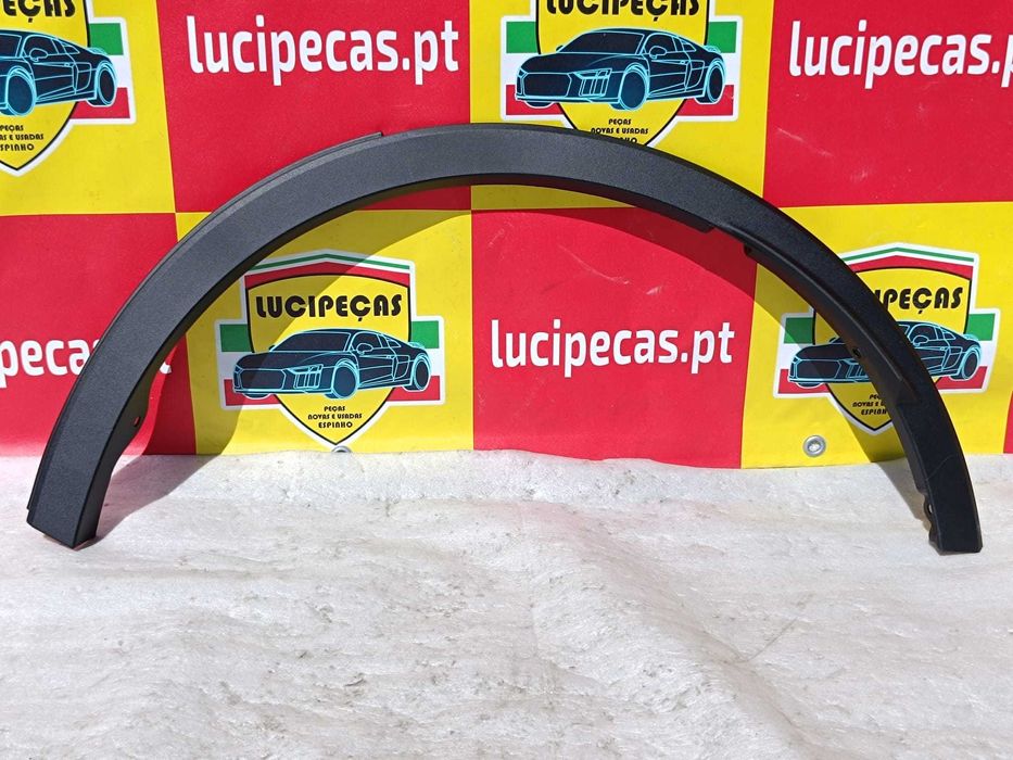 Aba Guarda Lamas Trás Esq Toyota C-HR (X1) 16-