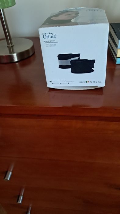 Colar cervical com velcro, novo