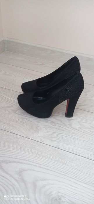 Туфлі жіночі екозамш