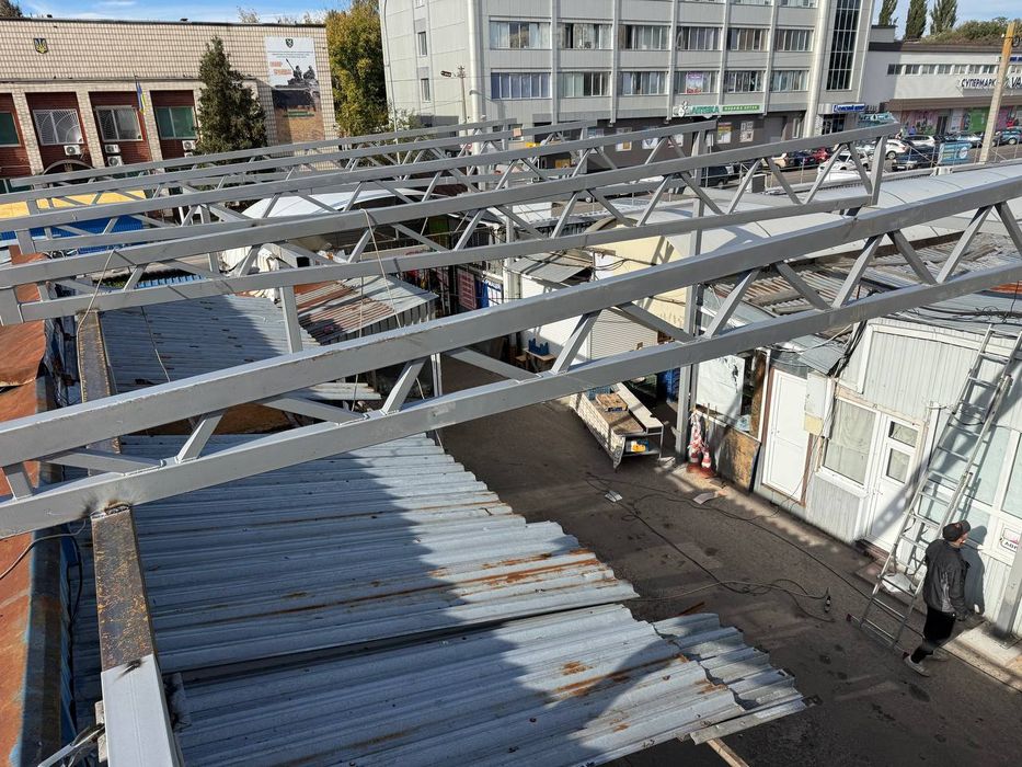 Ферми, зварювання ферм, навіси, будівництво під ключ