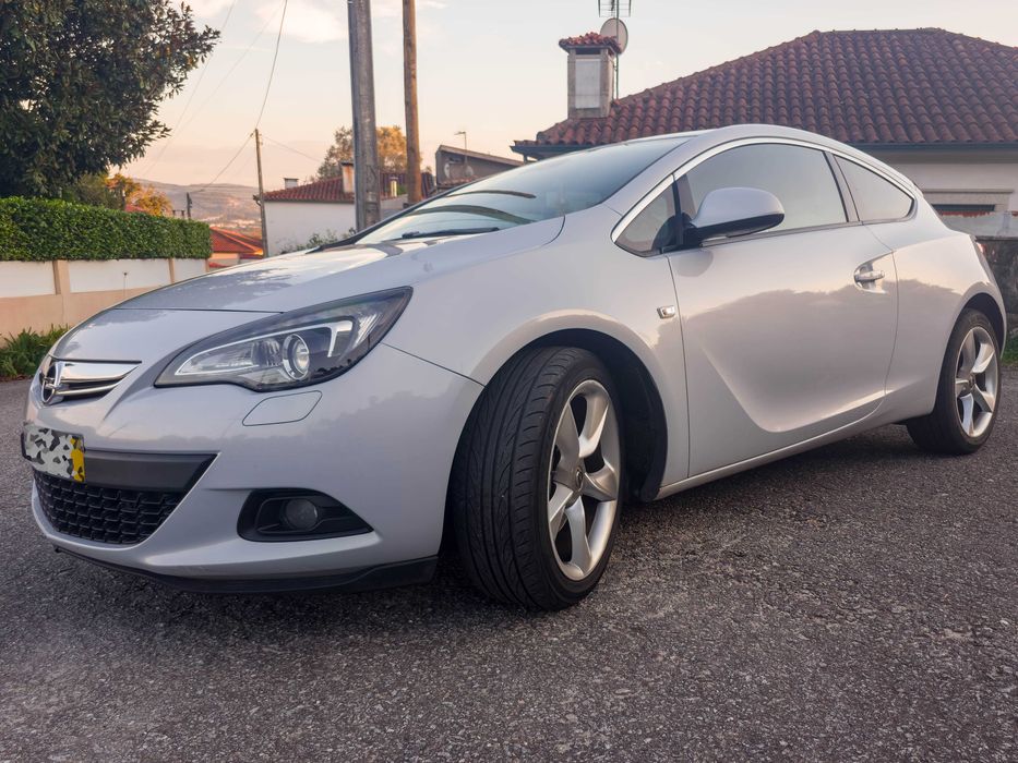Opel Astra Gtc 2.0 diesel