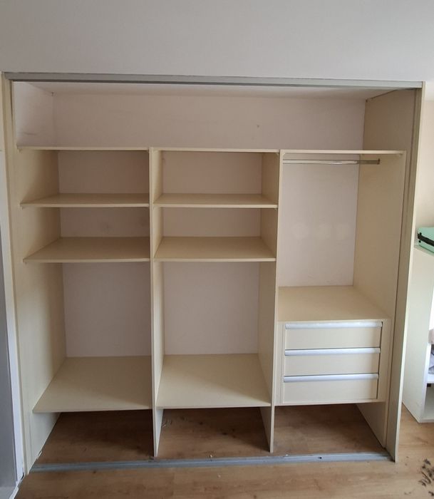 Szafa przesuwna pod zabudowe