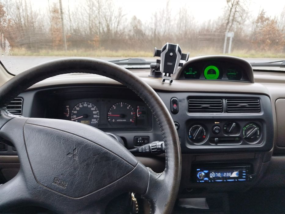 Продам евакуатор спрінтер спарка