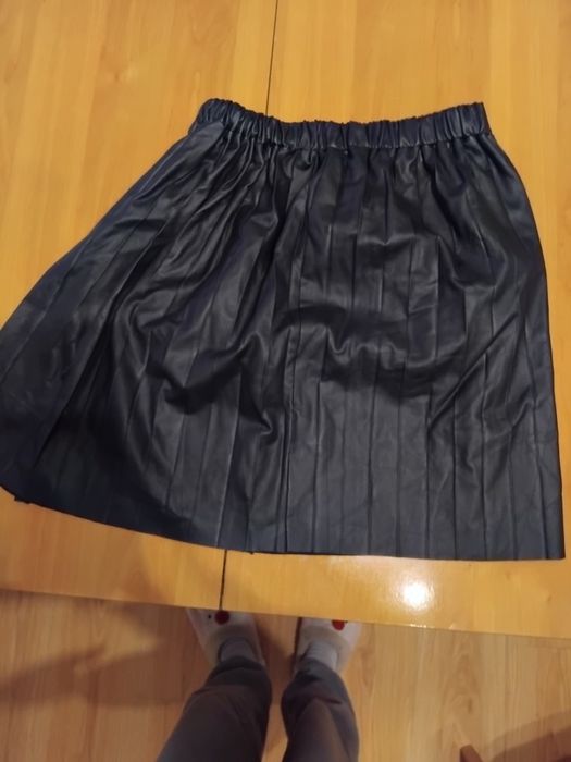 Oddam Spódnica czarna.