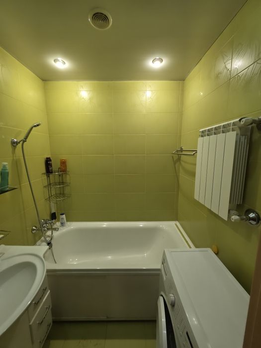 Продам 3х кімнату квартиру на Бородинському