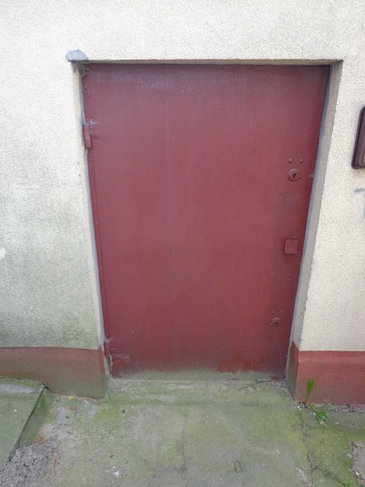 Do wynajęcia garaż magazyn schowek o pow. 10 m² Bieńczyce os. Strusia - Widok 3