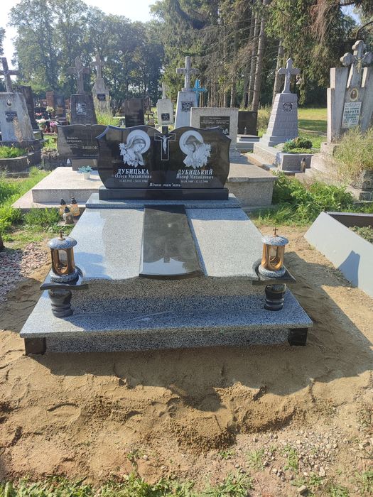 Гранітні Памятники