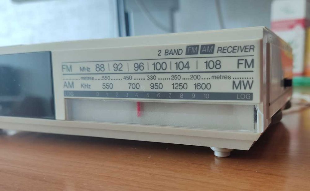 Radio budzik PHILIPS D3140 klasyk 1980 rok super stan OKAZJA!