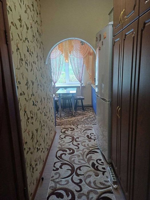 продам 3-х кімнатну квартиру в Богодухові