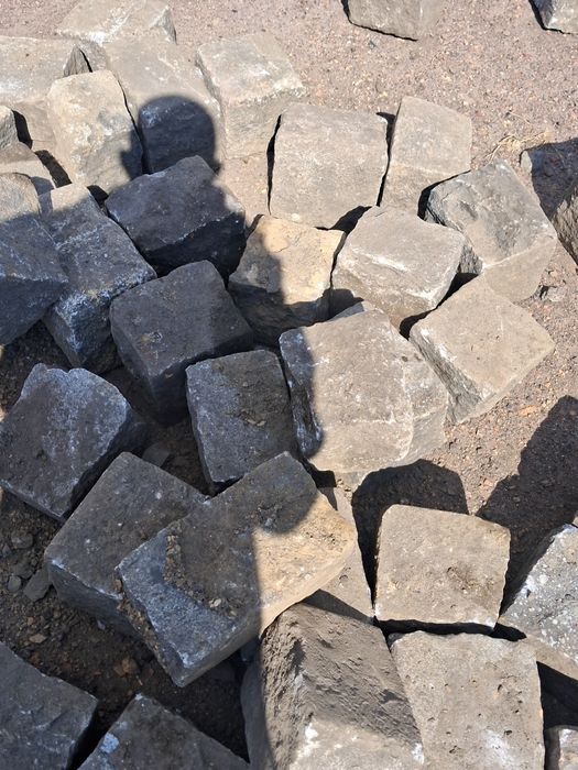 Kostka granitowa