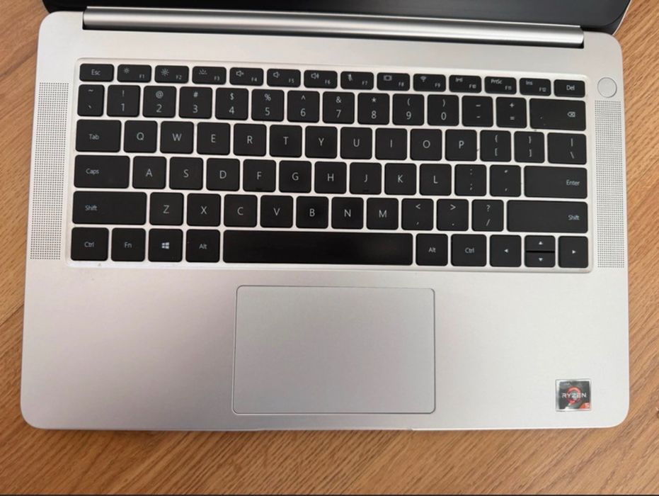 Laptop/ komputer Huawei