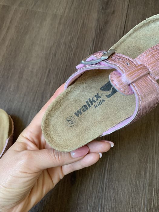 Детские кожаные ортопедические шлёпанцы (Германия)