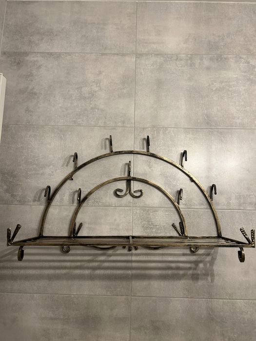 Pułka z haczykami metalowa kuta