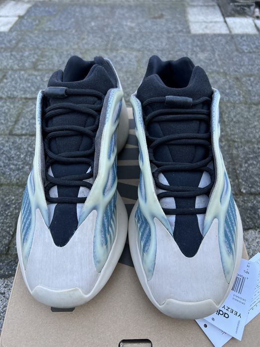 Yeezy 700 V3 Kyanite buty sneakersy niebieskie 44 2/3