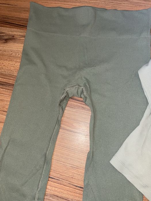 Лосони в рубчик  boohoo і кофта s/m