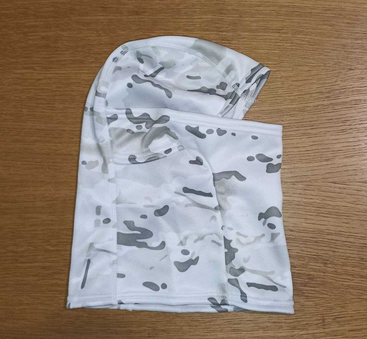 Теплая зимняя балаклава на флисе (мультикам, снег, чёрная, пайтон)