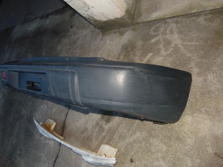 Subaru Forester para-choques trás " usado em bom estado